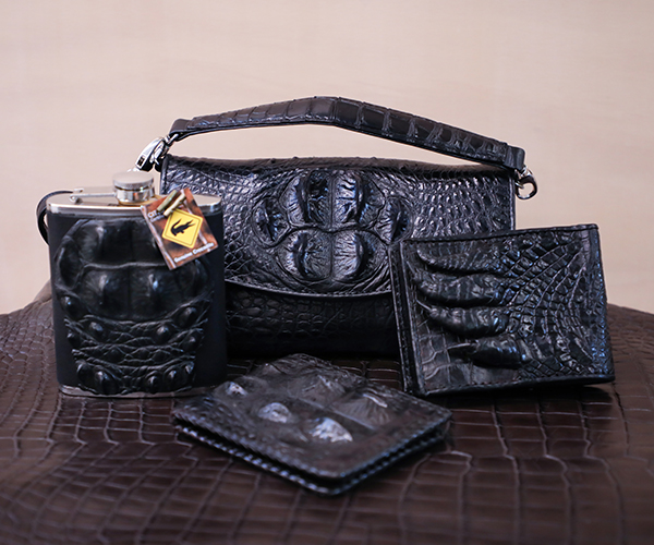 SILVER COLOR IMPORTED PREMIUM CROCODILE LEATHER FINISH HAND BAG COMBO –  www.soosi.co.in